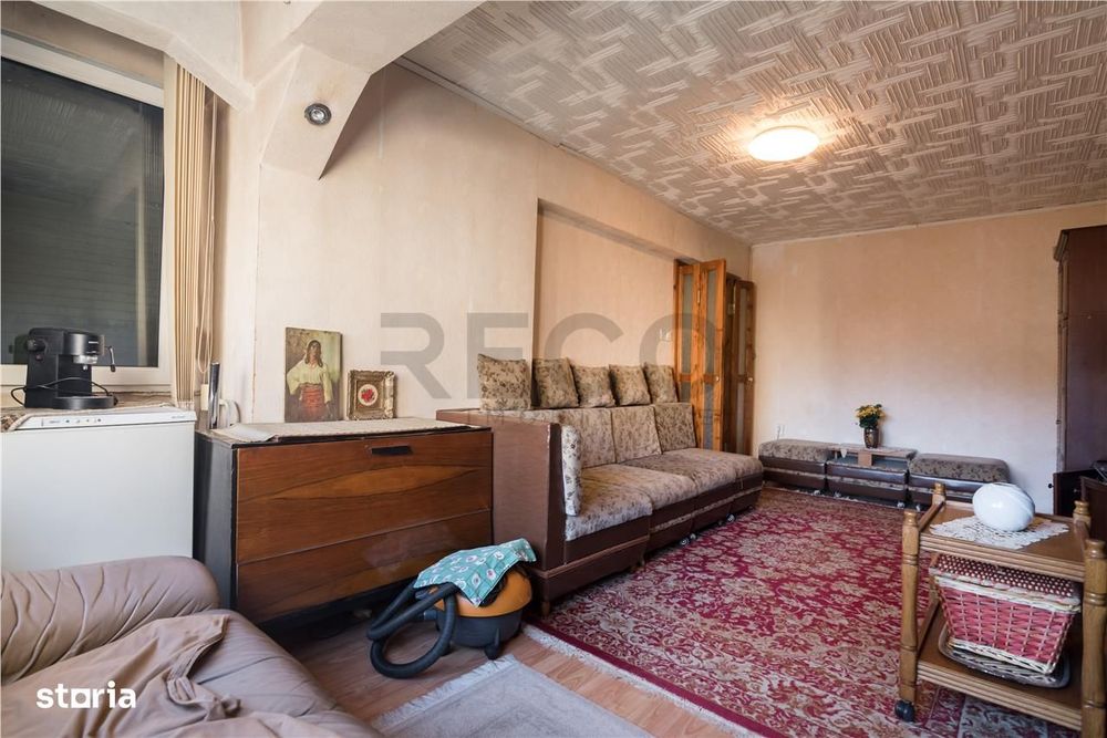RECO, Apartament decomentat cu lift, 3 camere, Zona Rogerius, Oradea