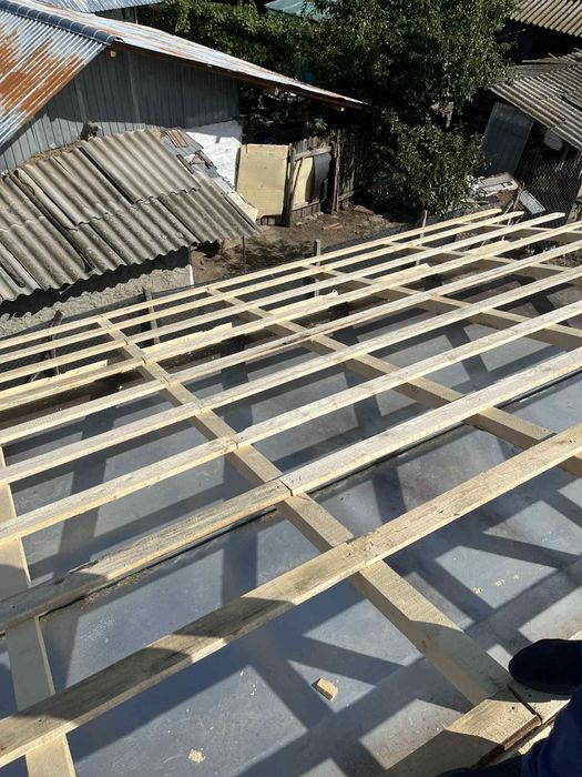 Renovări Acoperișuri & Reparații & Sistem Pluvial & Izolații & Terase