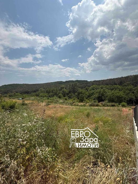 Продава се Парцел в с. Малка Верея, Област Стара Загора - 5700 кв.м за 40 €/кв.м - Снимка #1