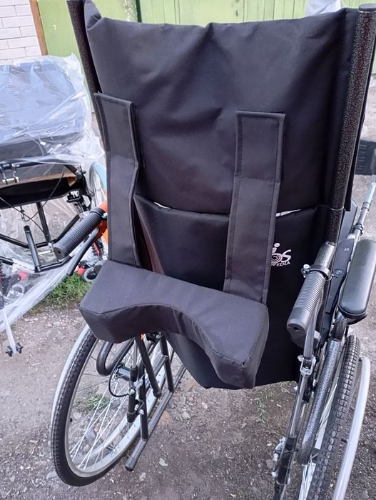 Инвалидная коляска