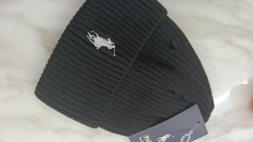 Нови дебели шапки Tommy, North face други