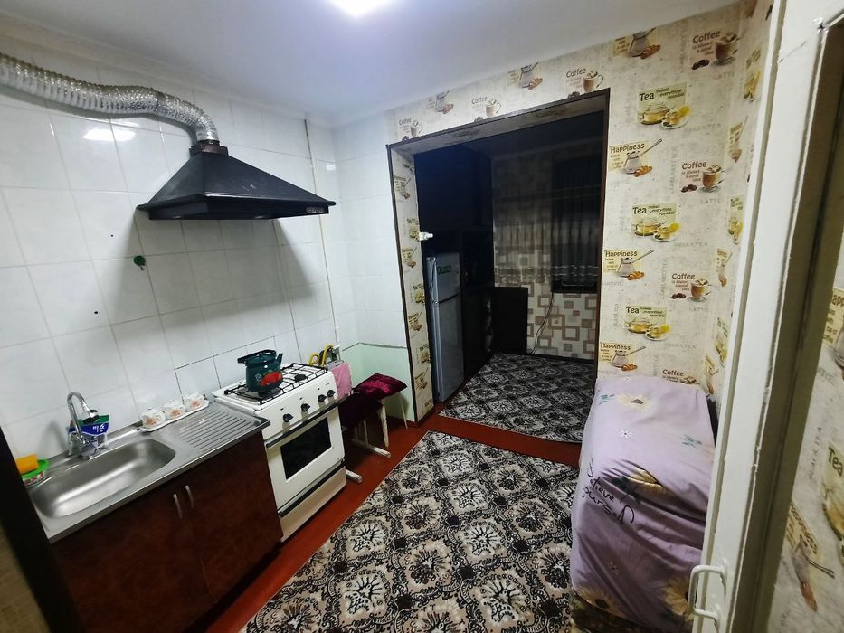 Зудллик Билан сотилади!!!  2 мкр 2 хонали квартира сотилади.