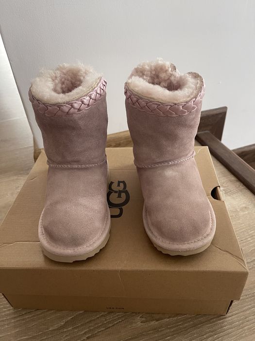 Ugg originale  fetite