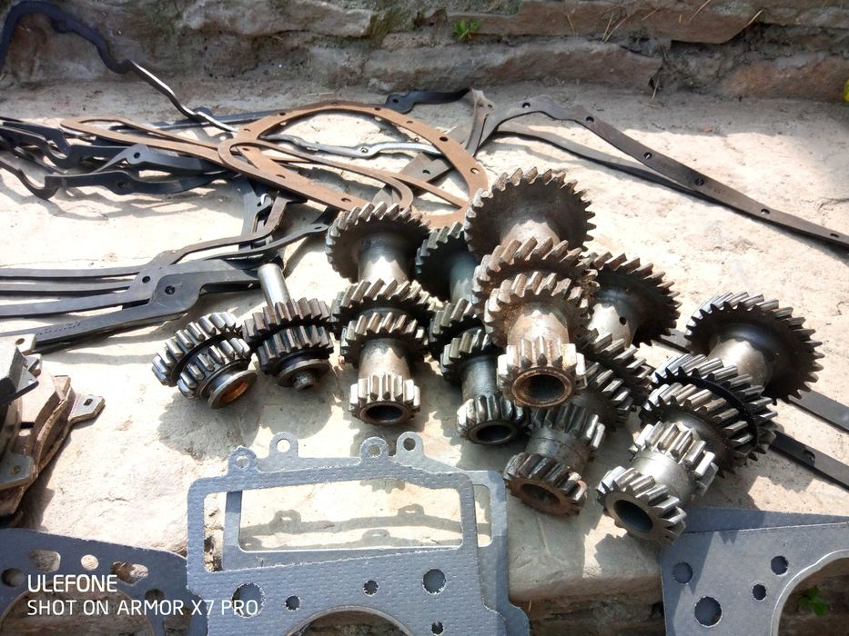 Части Лада и Москвич много нови