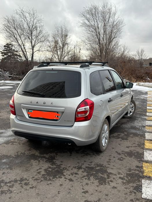 Продам Лада гранта универсал