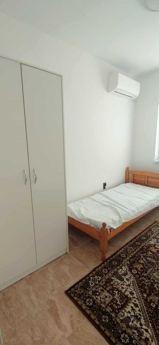 Дава се под наем Четиристаен апартамент в Пловдив, Център - 102 кв.м за 448.8 € - Снимка #1