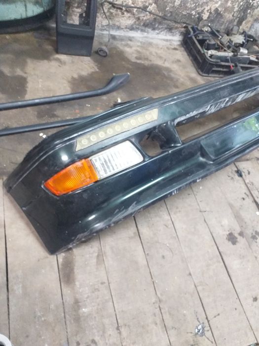 Предна броня форд ескорт