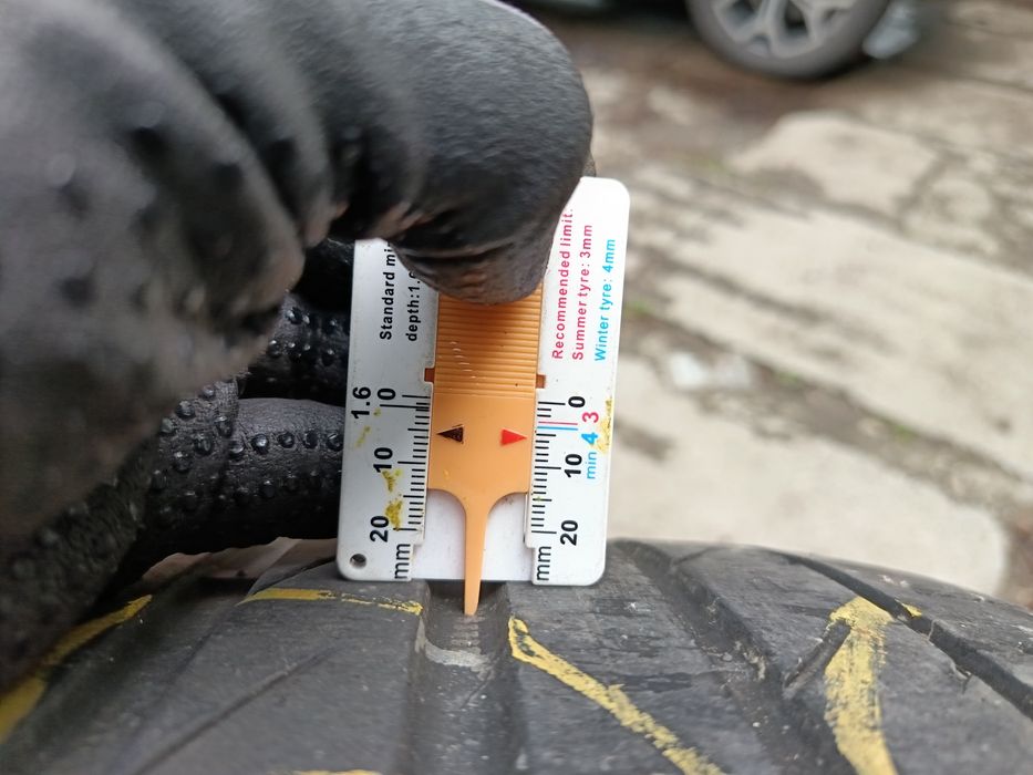 Anvelope vara 225 40 18 maxis 2022 5mm