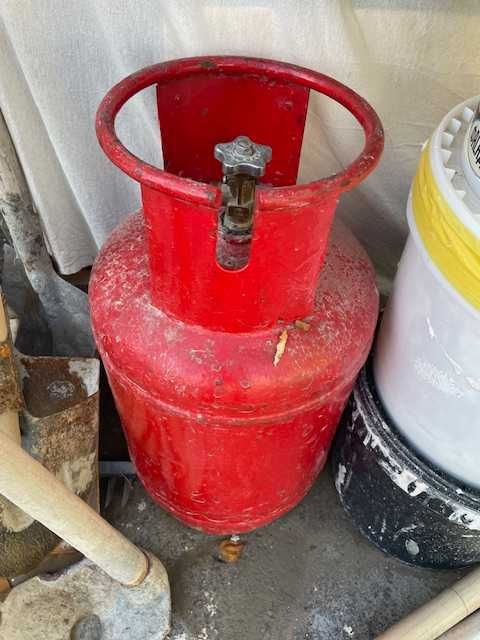 пропан балон и газплита