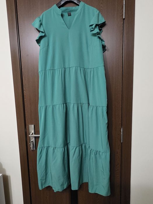 Vând rochie dama