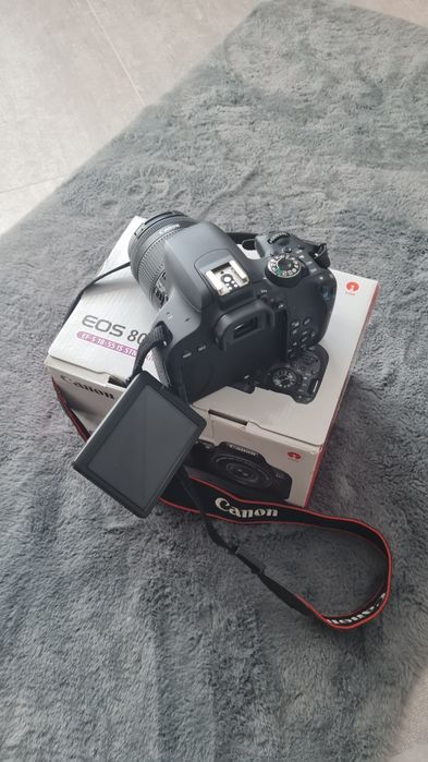 Vand Canon EOS 800D