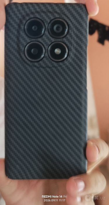 Redmi note 14 pro 8 ga 256 holat 10 dan 8.5 balik chiholn izi faqat