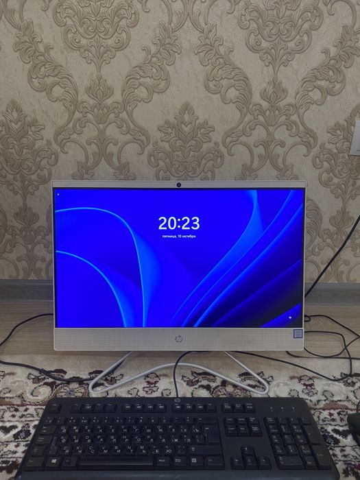Моноблок HP 200 G3 AIO