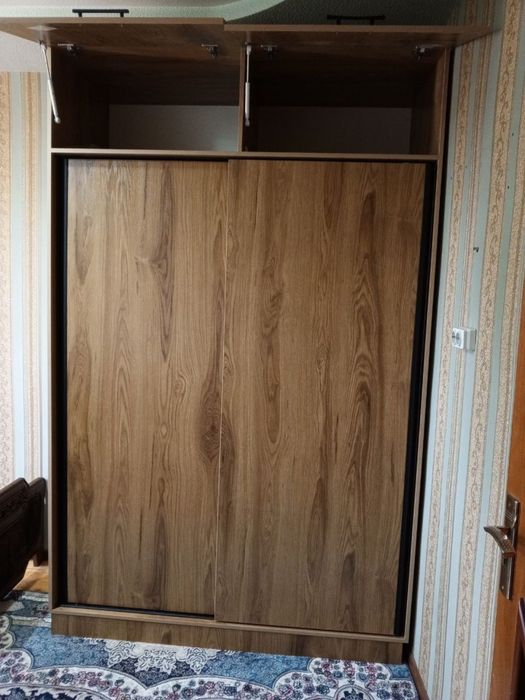 Шкаф заказга қилинган