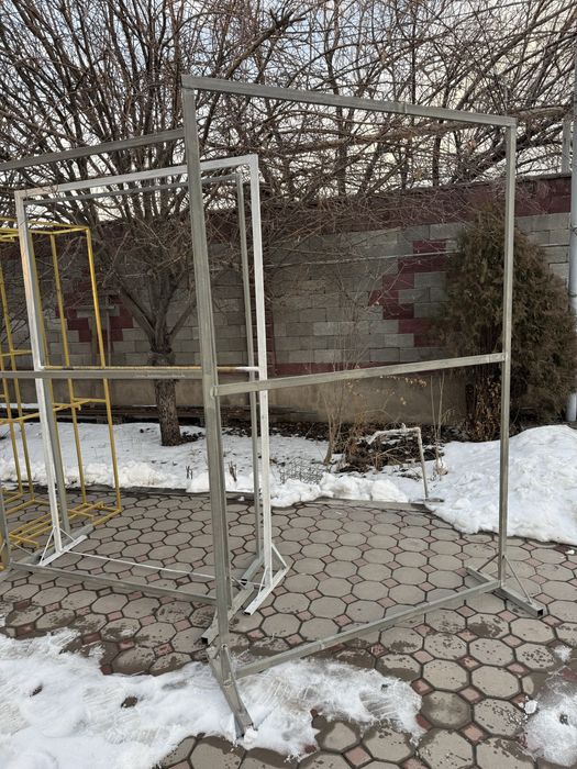 Стойки для одежды, рейлы