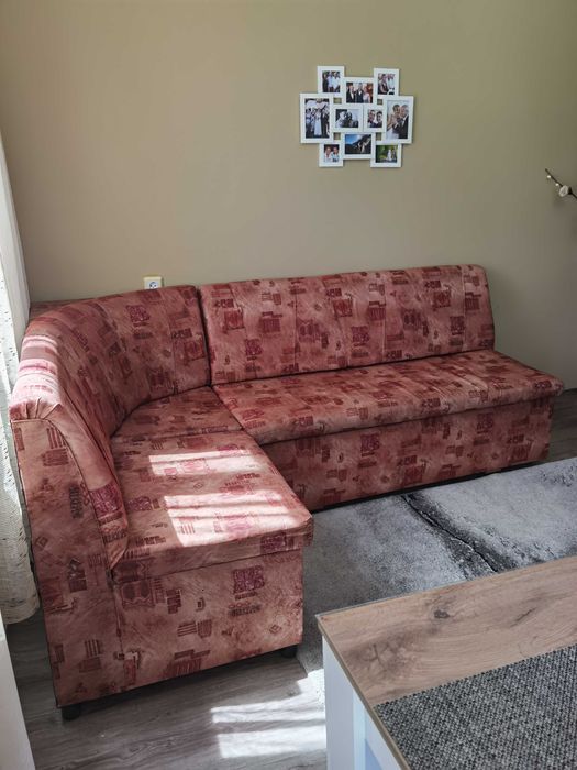 Продавам кухненски ъгъл