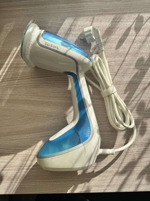 Tefal Pure Tex DT9530E1 – Aparat de călcat vertical
