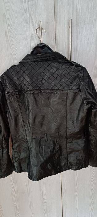 Кожено яке Stradivarius