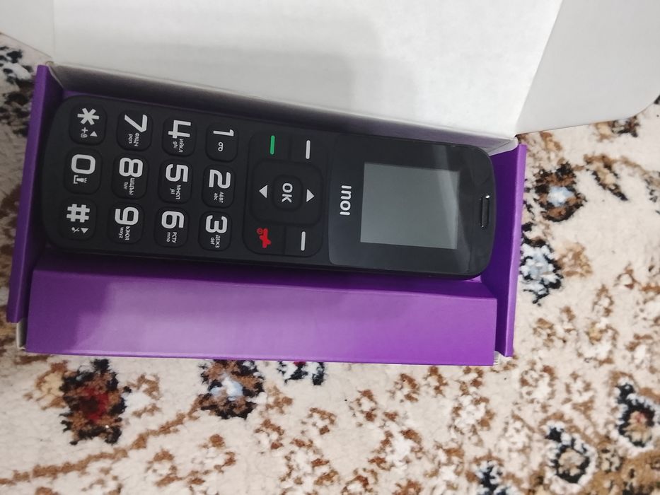 Продам телефон..