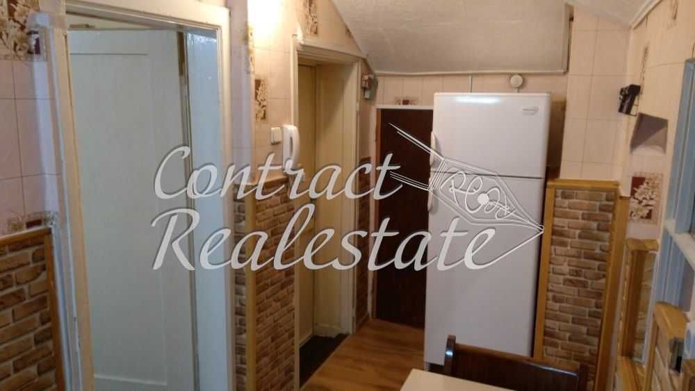 Дава се под наем Двустаен апартамент в Варна, Нептун - 42 кв.м за 331.5 € - Снимка #1