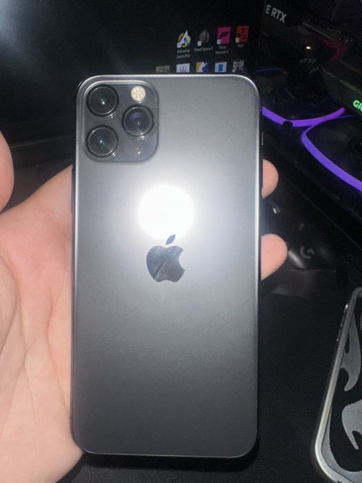 Продам Iphone 11 Pro 256 Gb