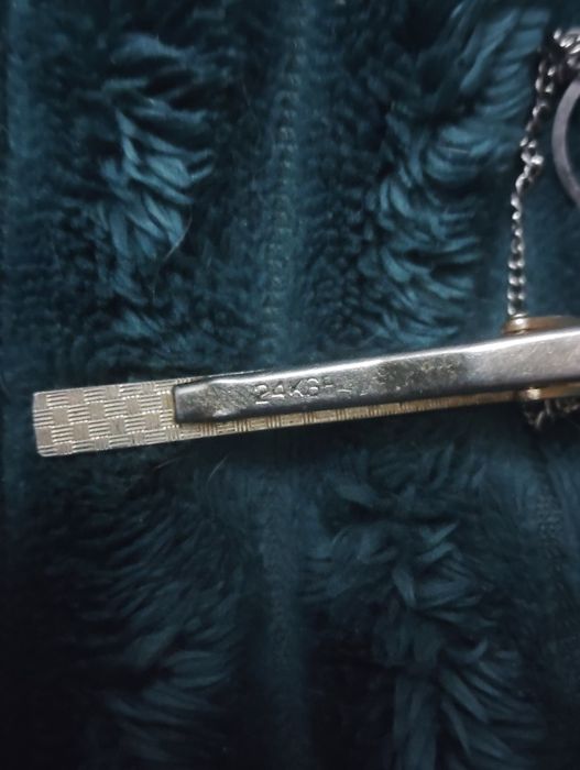 Позолоченый Зажим для галстука винтажный. Чистый вес 7,4гр. Чистого  З