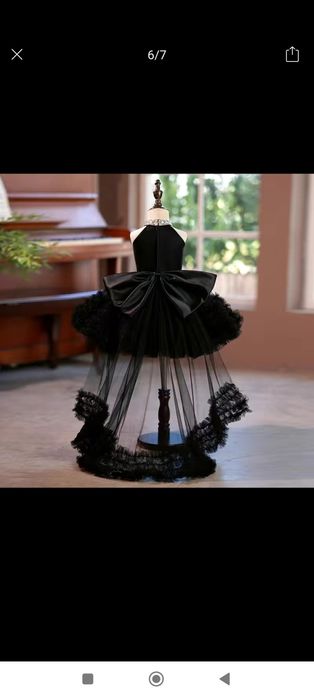 Платье чёрное шикарное