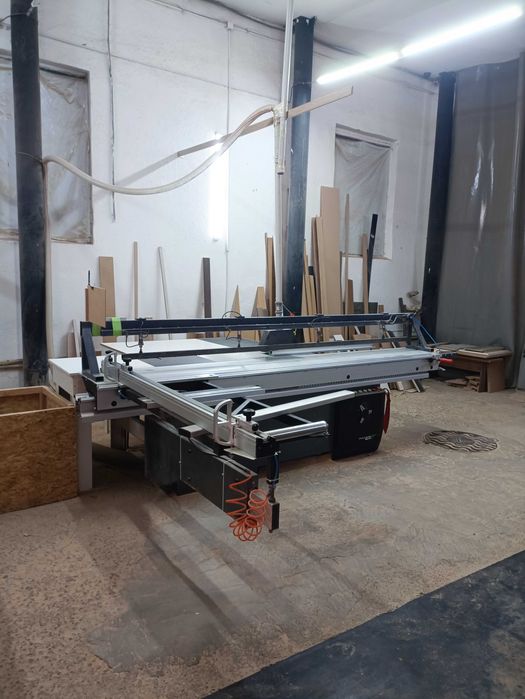 Продам форматно- раскроечный станок