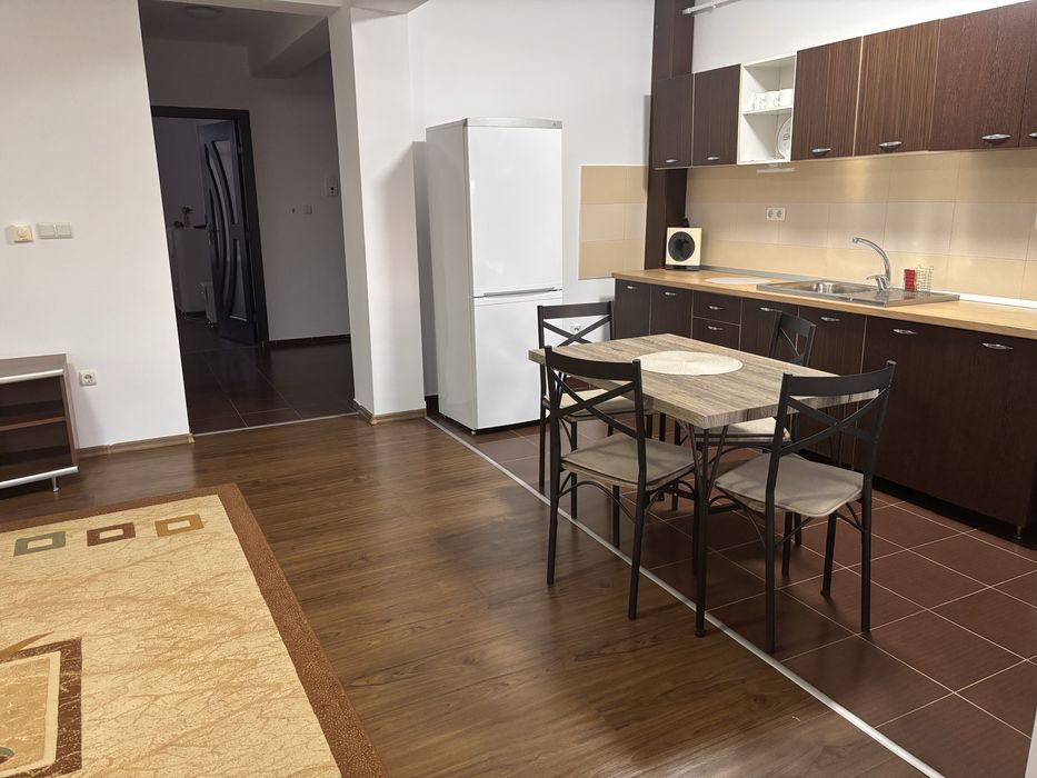 Inchiriez apartament 2 camere zona Unirii / Pta de vechituri