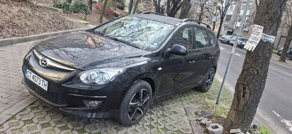 Продавам  хюндаи  i30  2010г.