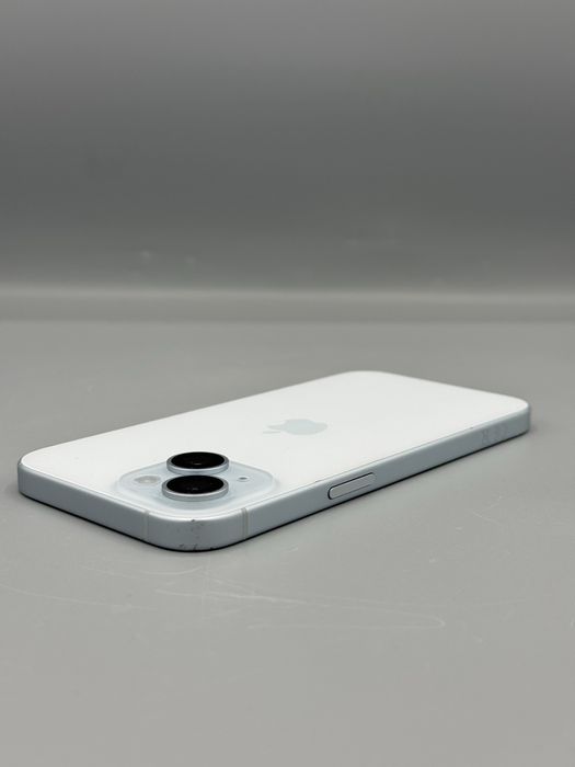 iPhone 15 | 128 GB | Baterie 99% | 126 Cicluri | Albastru | Garantie