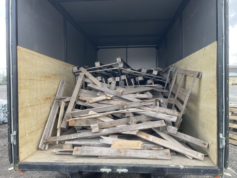 Продам  поддоны/дрова для топки