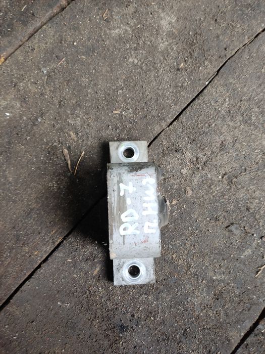 Подушка двигателя Honda CR-V rd5-rd7