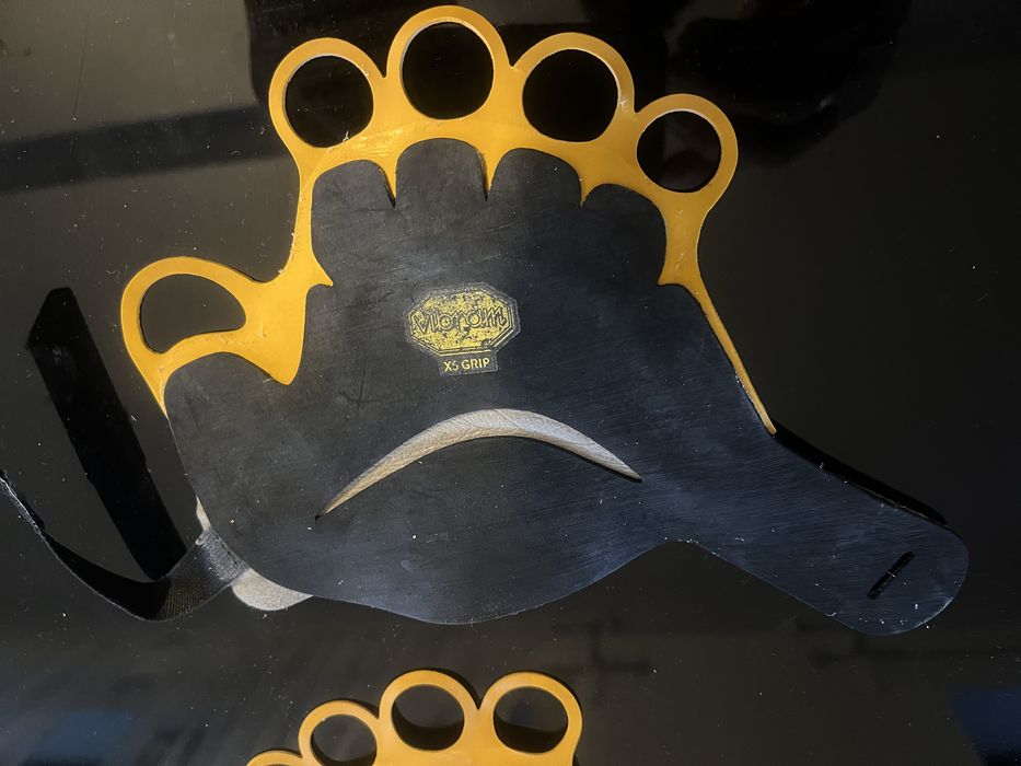 Grivel manusi de fisura