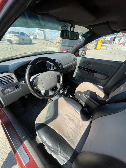 Kia RIO 2004 рус учет