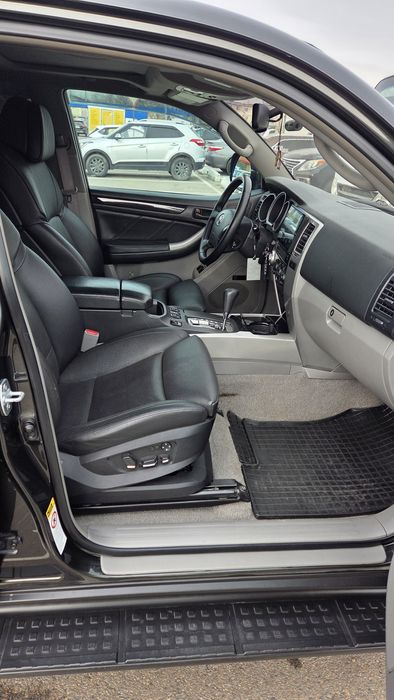 Передние сиденья от BMW F01