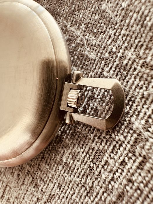 Античен джобен часовник Omega