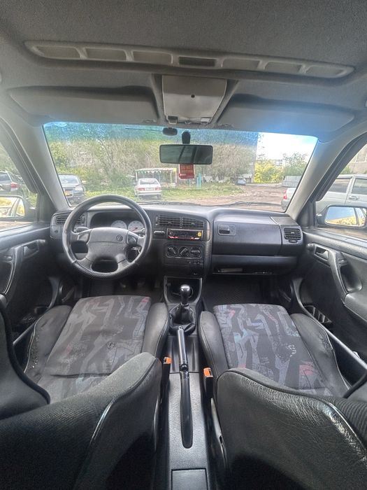 Golf 3 1.8 моно,механика