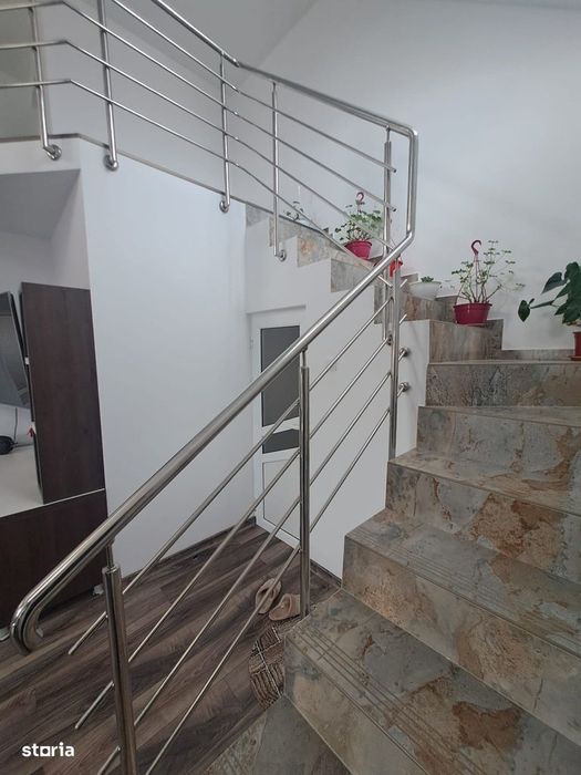 Casa 4 camere sat Voinesti Iasi pret 130 000 euro