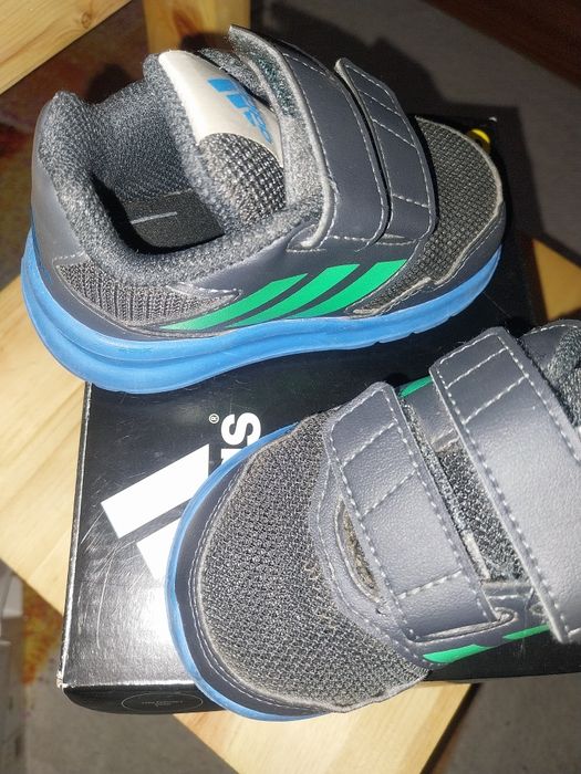 Детски обувки на Адидас, Найк