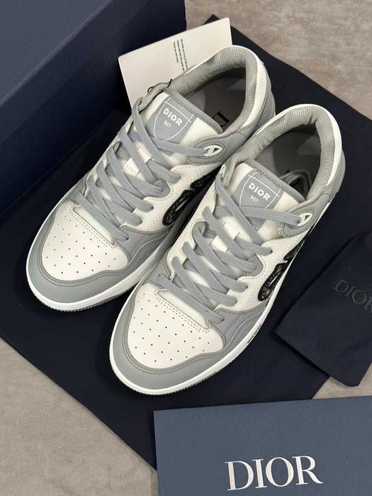 adidași#clasic #Retro #voiaj #colecta #Cadou
#lux #Afaceri #pantof