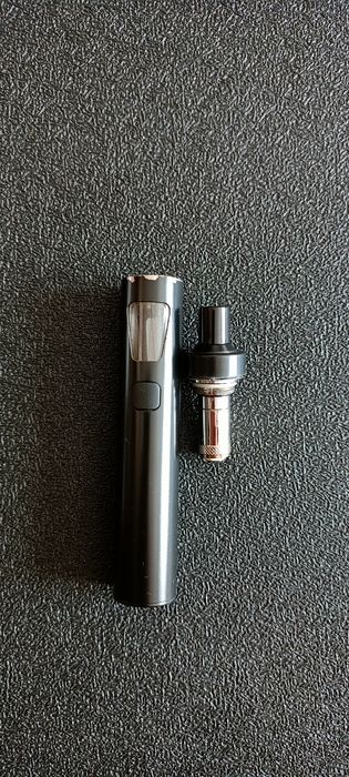 Vând țigara electronică Joyetech eGo AIO