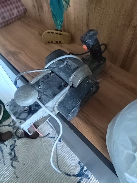 Рубанка электрическая