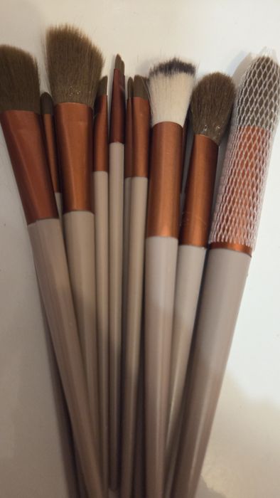 13 бр. четки за грим