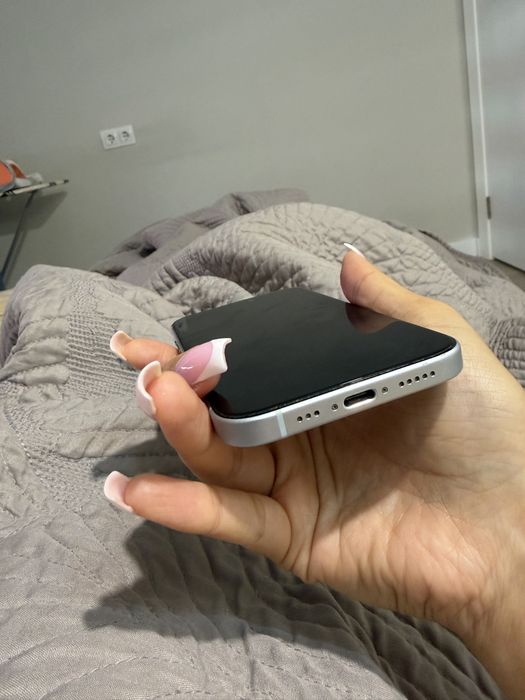 Iphone 15 128гиг