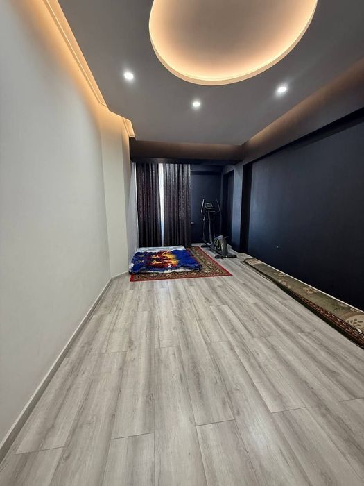 13 квартал. 4 ком. 150м2