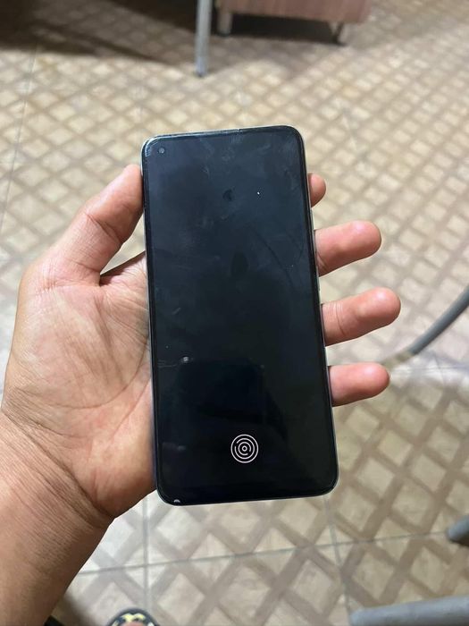 Krishkasi sal qirilgan ishlashi yaxshi  xammasi radnoy holatda