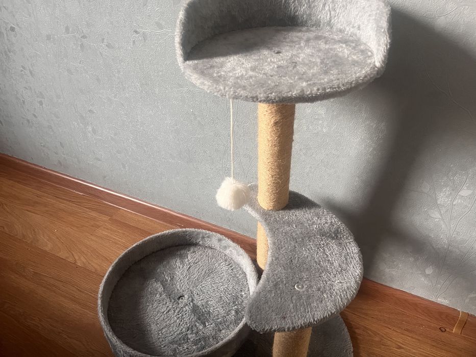 Продам когтеточку срочно