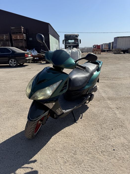 Скутер Рейсер 250