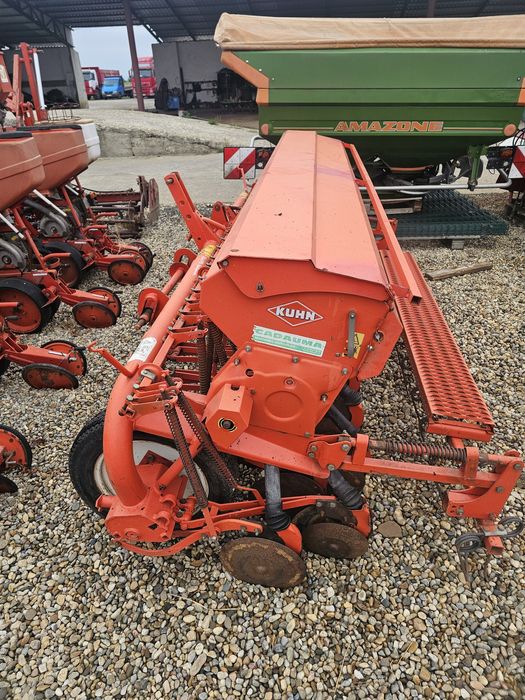 semanatoare tavalug remorca bena disc coasa semanatoare freza plug rem